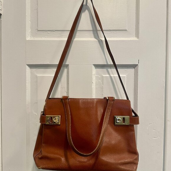 Salvatore Ferragamo Gancini 2 Way leather handbag - Picture 3 of 6